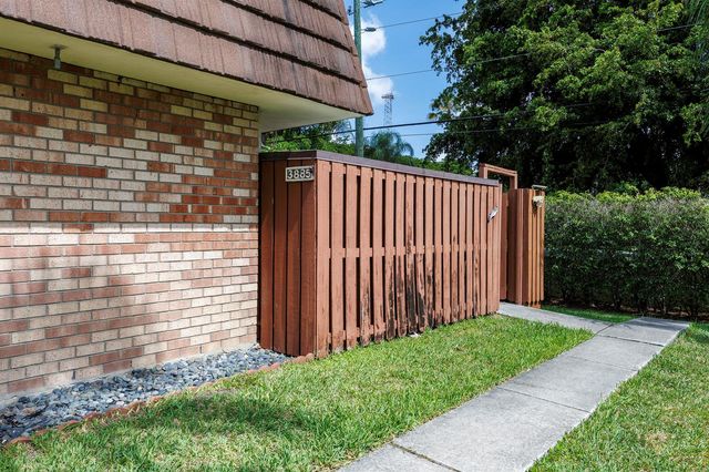 3885 Louis Drive 1203, Lake Worth, FL 33461
