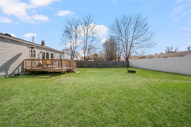 26 Lorraine Avenue, Coventry, RI 02816
