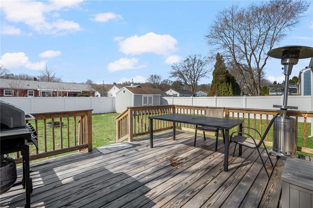 26 Lorraine Avenue, Coventry, RI 02816