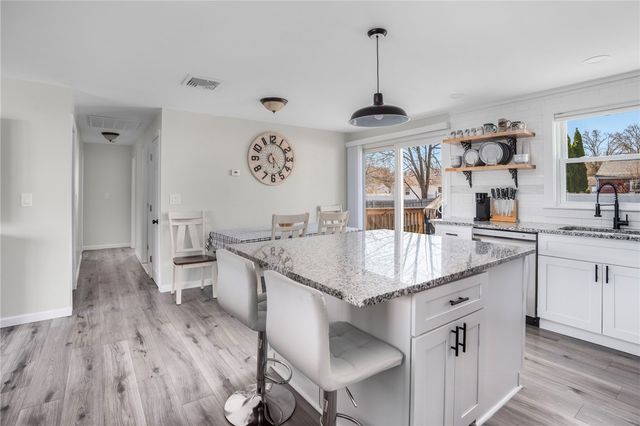 26 Lorraine Avenue, Coventry, RI 02816