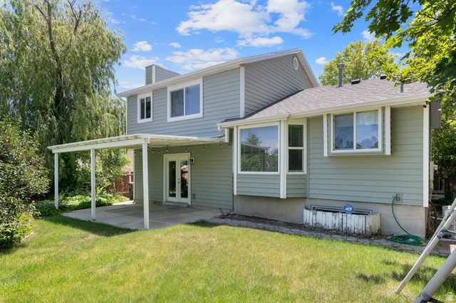 3442 W BECKFORD CIR, West Jordan, UT 84088