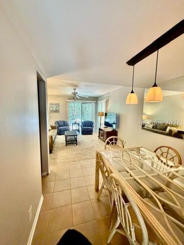 43 Folly Field Rd Apt 42, Hilton Head Island, SC 29928