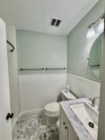 43 Folly Field Rd Apt 42, Hilton Head Island, SC 29928