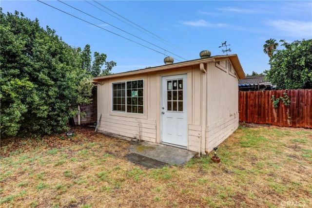 728 S Glenshaw, West Covina, CA 91790