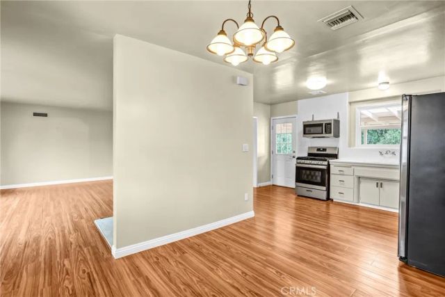 728 S Glenshaw, West Covina, CA 91790