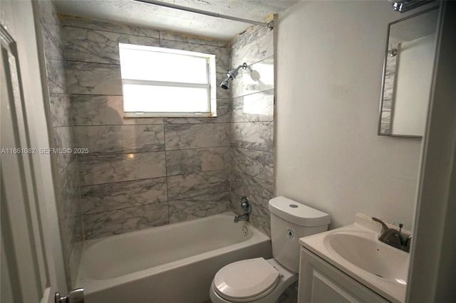 584 NW 65th Street 3, Miami, FL 33150