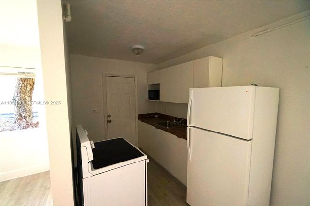 584 NW 65th Street 3, Miami, FL 33150