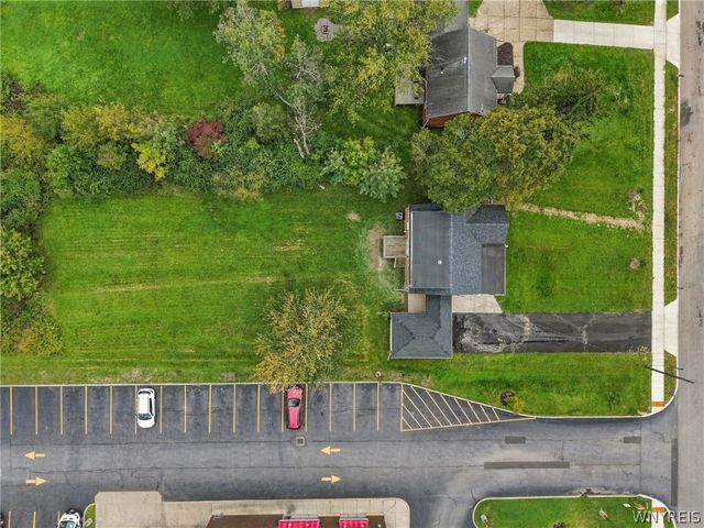 2125 Transit Road, Elma, NY 14059
