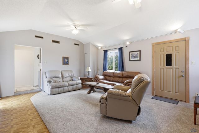 5521 ASH, Black Hawk, SD 57718