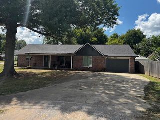 603 Johnson Street, Meeker, OK 74855