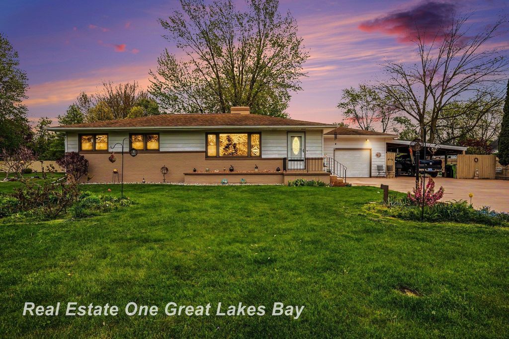 4719 Polom Court, Williams Twp, MI 48642