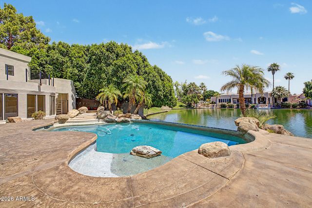 1157 N DATE PALM Drive, Gilbert, AZ 85234