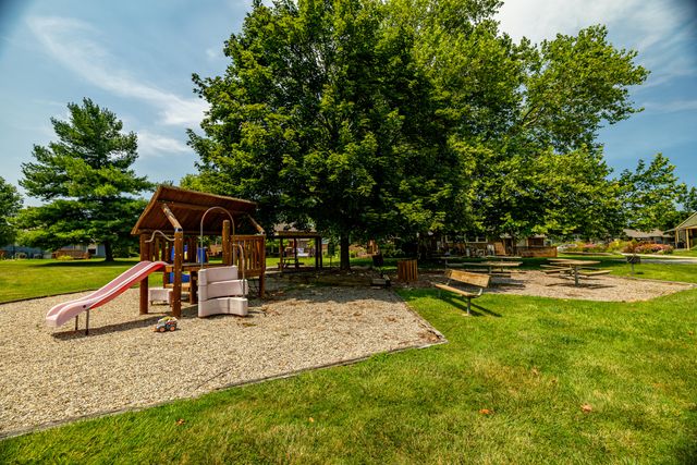 2307 Pittsfield Boulevard, Ann Arbor, MI 48104