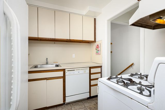 2307 Pittsfield Boulevard, Ann Arbor, MI 48104