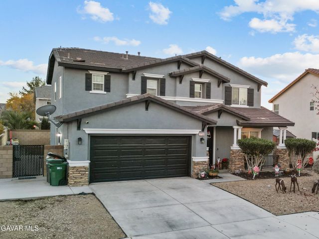 2756 Garnet Lane, Lancaster, CA 93535