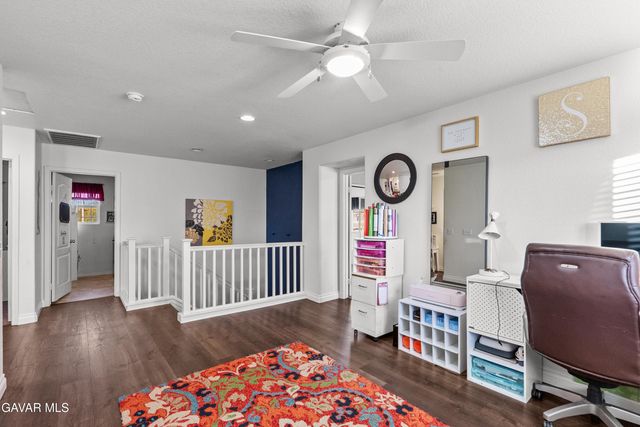 2756 Garnet Lane, Lancaster, CA 93535