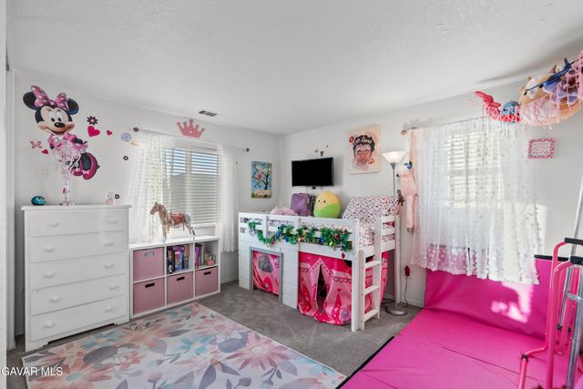 2756 Garnet Lane, Lancaster, CA 93535