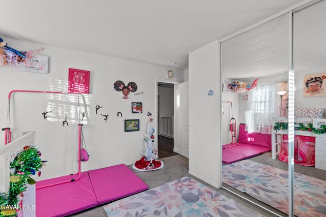 2756 Garnet Lane, Lancaster, CA 93535