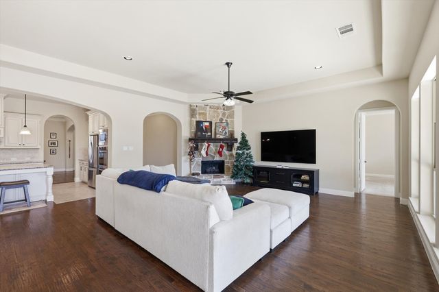 4851 Livingston Drive, Frisco, TX 75033