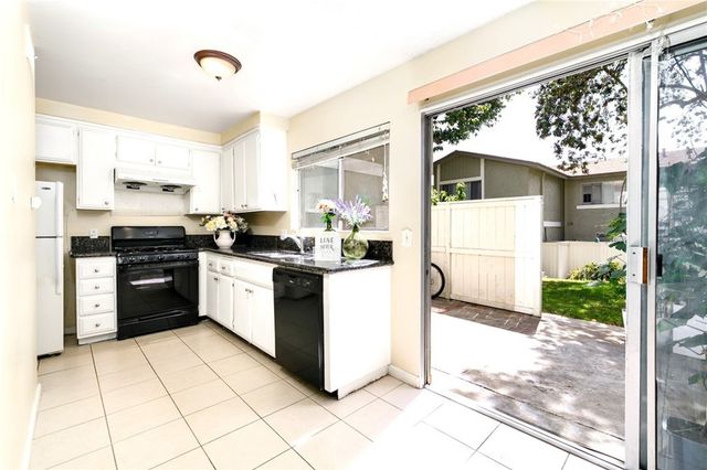 2151 E Aroma Dr, West Covina, CA 91791