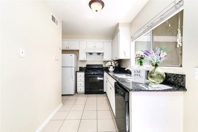 2151 E Aroma Dr, West Covina, CA 91791