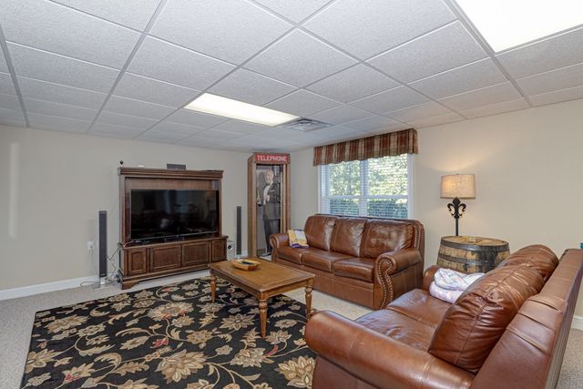 551 Mountain Ridge Drive, Manchester, GA 31816