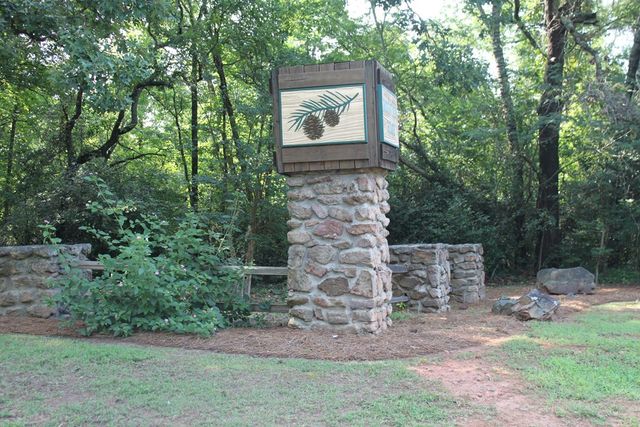 551 Mountain Ridge Drive, Manchester, GA 31816