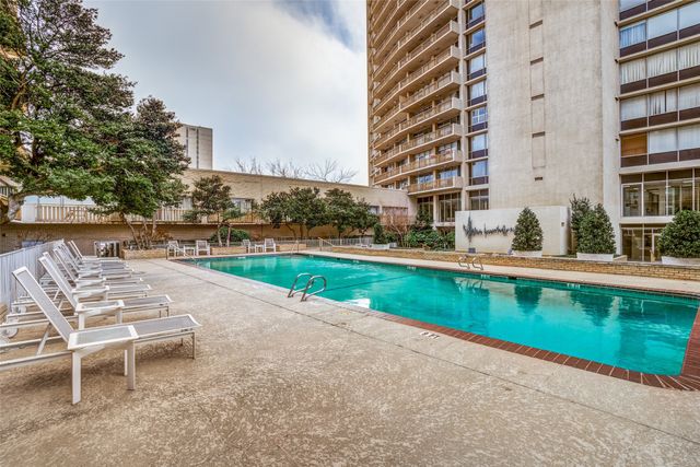 6211 W Northwest Highway 803, Dallas, TX 75225