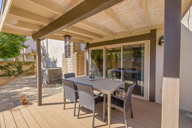 2229 Kingstree Ln, Rancho Cordova, CA 95670