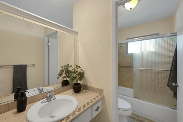2229 Kingstree Ln, Rancho Cordova, CA 95670