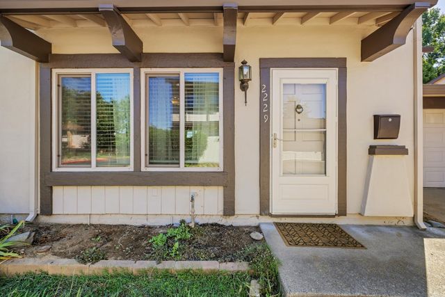 2229 Kingstree Ln, Rancho Cordova, CA 95670