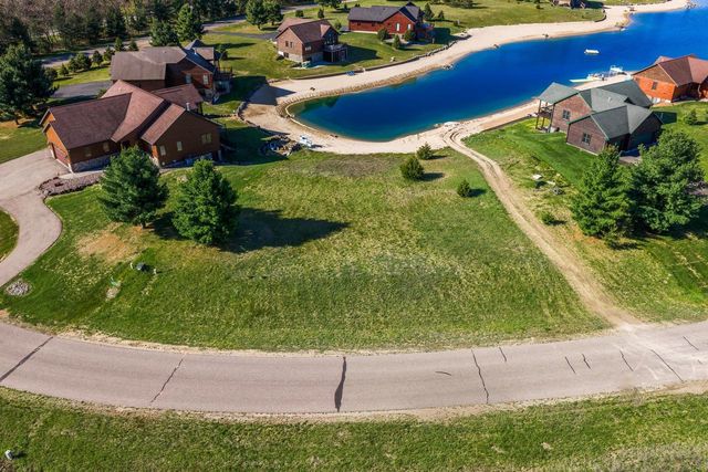 W5561 Castaway Drive, New Lisbon, WI 53950