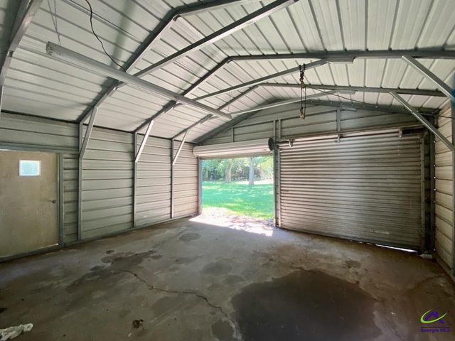 1947 Ga Hwy 42, Byron, GA 31008