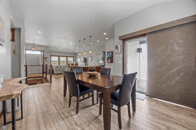 6511 Osgood Parkway S, Fargo, ND 58104