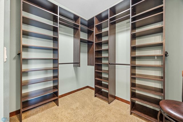 6511 Osgood Parkway S, Fargo, ND 58104