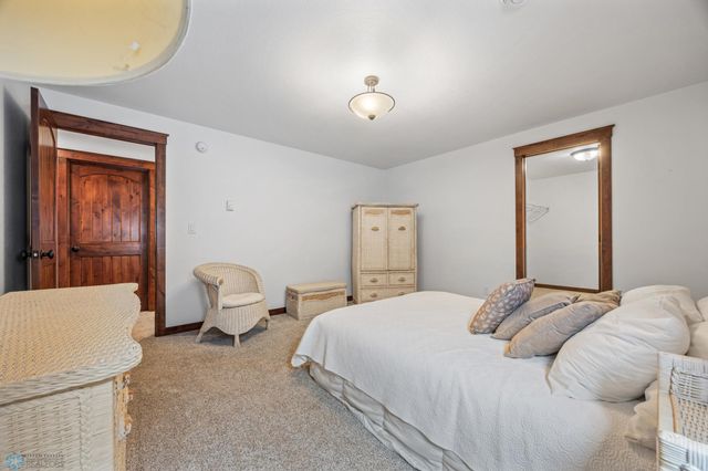 6511 Osgood Parkway S, Fargo, ND 58104