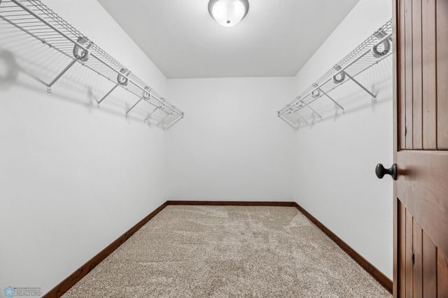 6511 Osgood Parkway S, Fargo, ND 58104