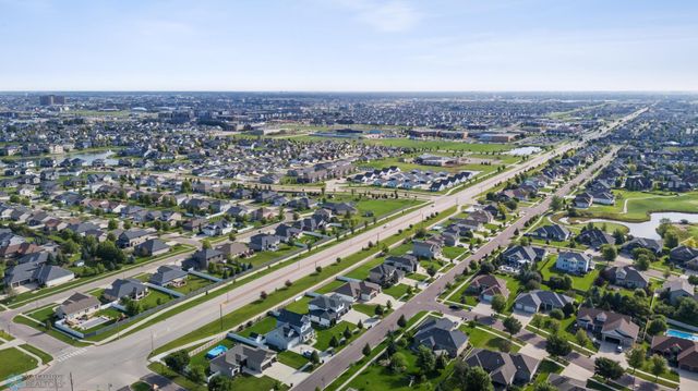 6511 Osgood Parkway S, Fargo, ND 58104