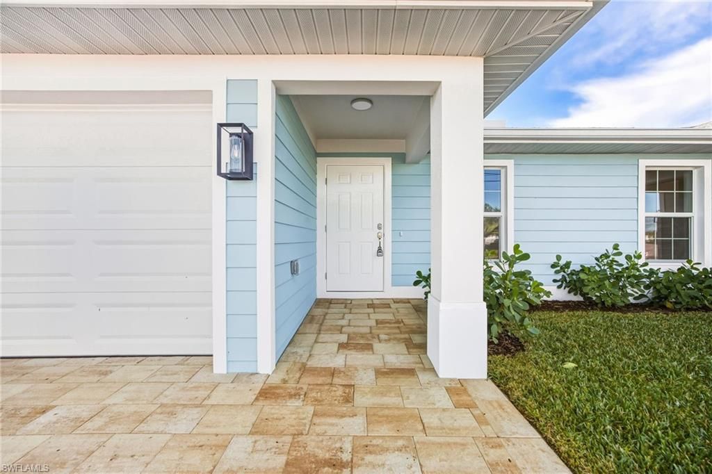 812-814 Mohawk PKWY, CAPE CORAL, FL 33914 — photo 3
