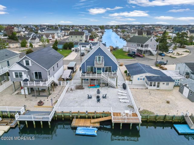 58 Lake Superior Drive, Little Egg Harbor, NJ 08087