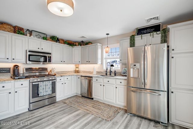 58 Lake Superior Drive, Little Egg Harbor, NJ 08087