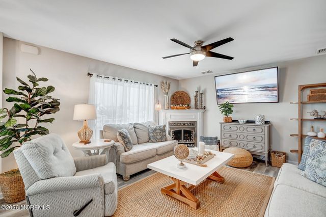58 Lake Superior Drive, Little Egg Harbor, NJ 08087