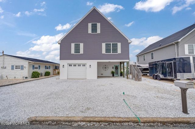 58 Lake Superior Drive, Little Egg Harbor, NJ 08087