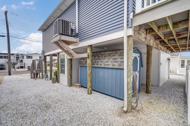 58 Lake Superior Drive, Little Egg Harbor, NJ 08087