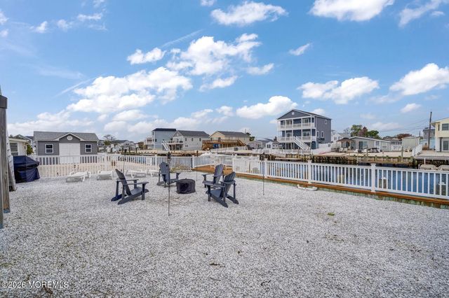 58 Lake Superior Drive, Little Egg Harbor, NJ 08087