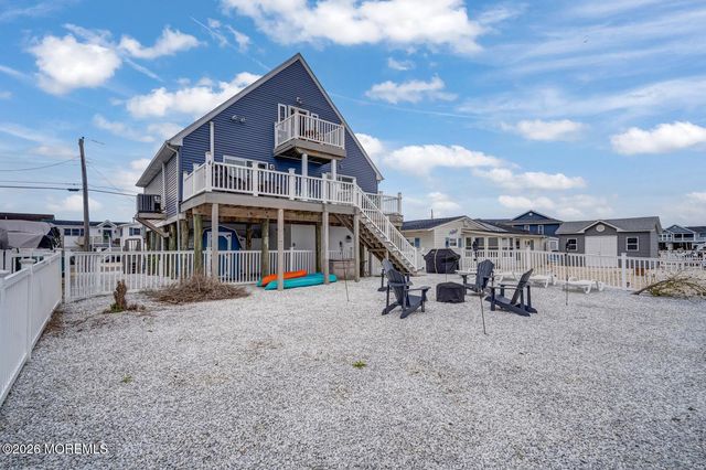 58 Lake Superior Drive, Little Egg Harbor, NJ 08087
