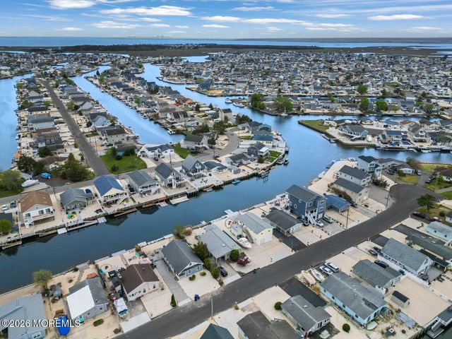 58 Lake Superior Drive, Little Egg Harbor, NJ 08087