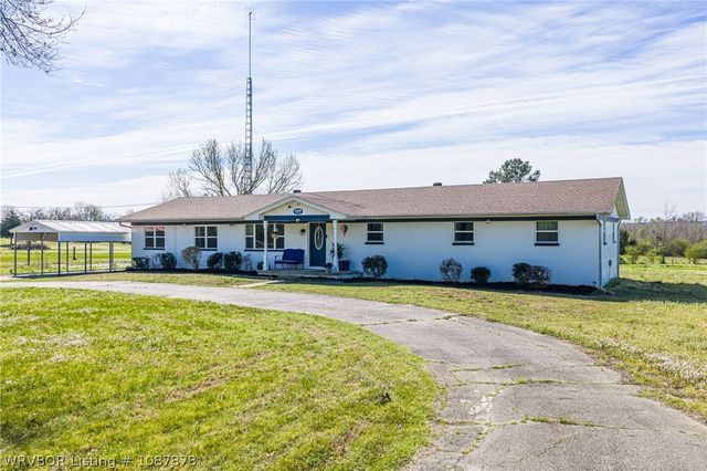 4505 Park Road, Lavaca, AR 72941