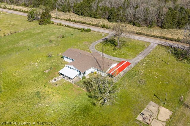 4505 Park Road, Lavaca, AR 72941