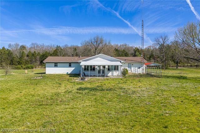 4505 Park Road, Lavaca, AR 72941